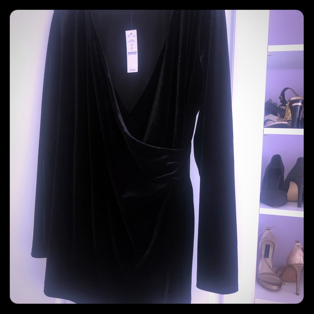 Black long sleeve top